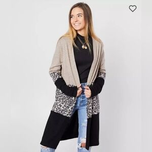 Daytrip mix print cardigan. Size XS.